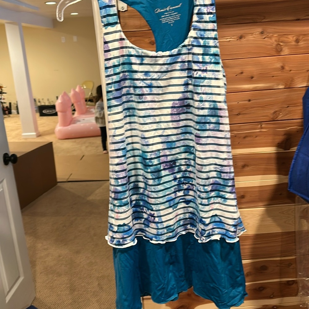 Tennis dress never worn size small